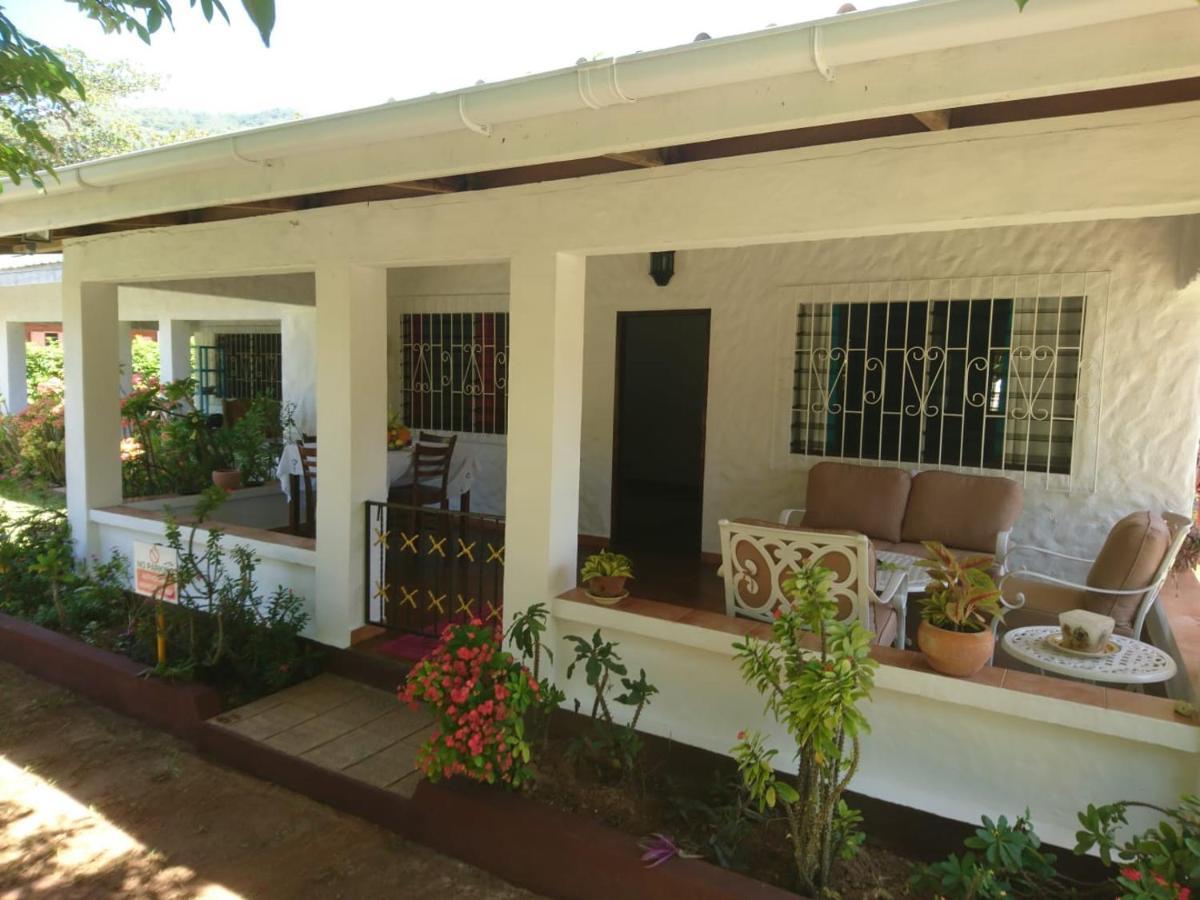 Hcs Bungalows Turtle Bay Rustic Bungalow Au Cap Zewnętrze zdjęcie