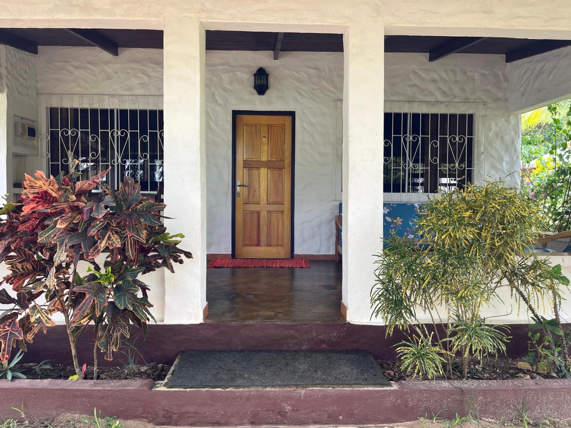 Hcs Bungalows Turtle Bay Rustic Bungalow Au Cap Zewnętrze zdjęcie